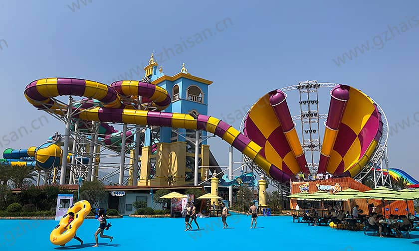 浙江宁波大目湾阿拉的海水上乐园超级龙卷风滑道
