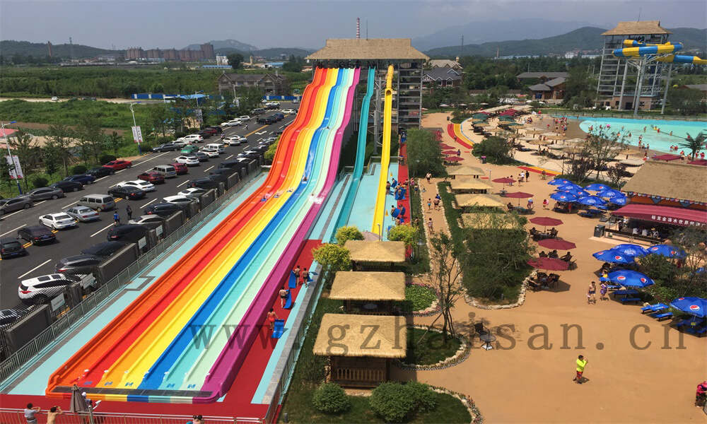 水上乐园规划中的场地选择要考虑哪些因素？