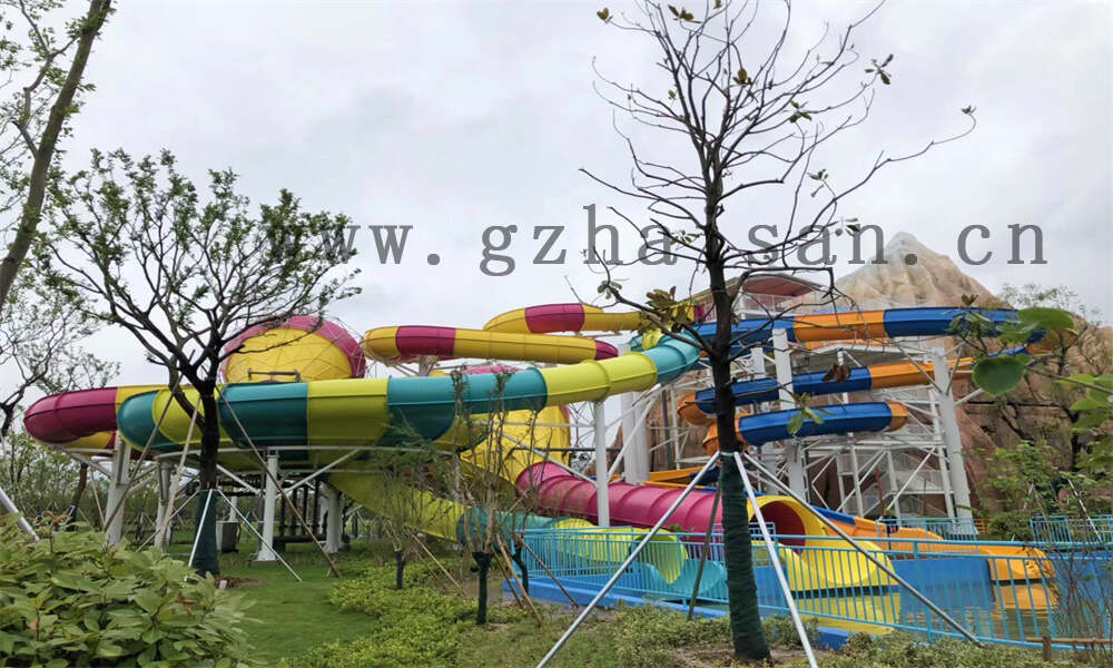 大象水滑梯：亲子游乐新体验