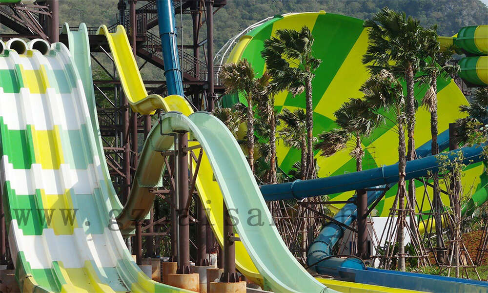 水上乐园设备大全：打造刺激水上体验