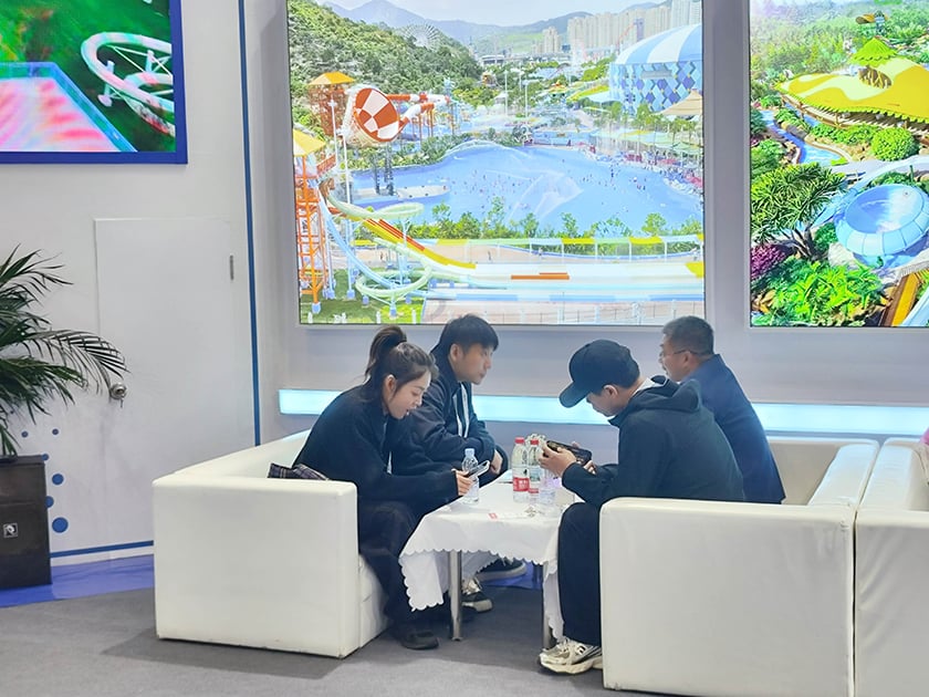 相聚郑州，引爆热潮——jinnianhui今年会游乐亮相2025中国（郑州）旅游休闲娱乐产业博览会，实力领航水上游乐新纪元！